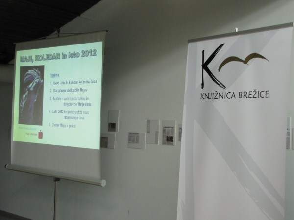 Maji, koledar in leto 2012